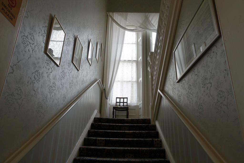 Ashgrove House Hotel Edinburgh Bagian luar foto